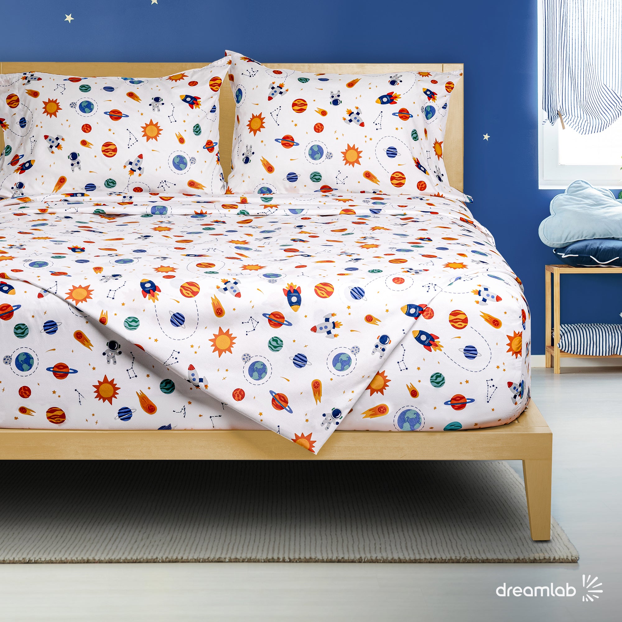 Sábanas Dreamlab con estampados divertidos, hipoalergénicas, de microfibra, perfectas para camas infantiles durante todo el año.